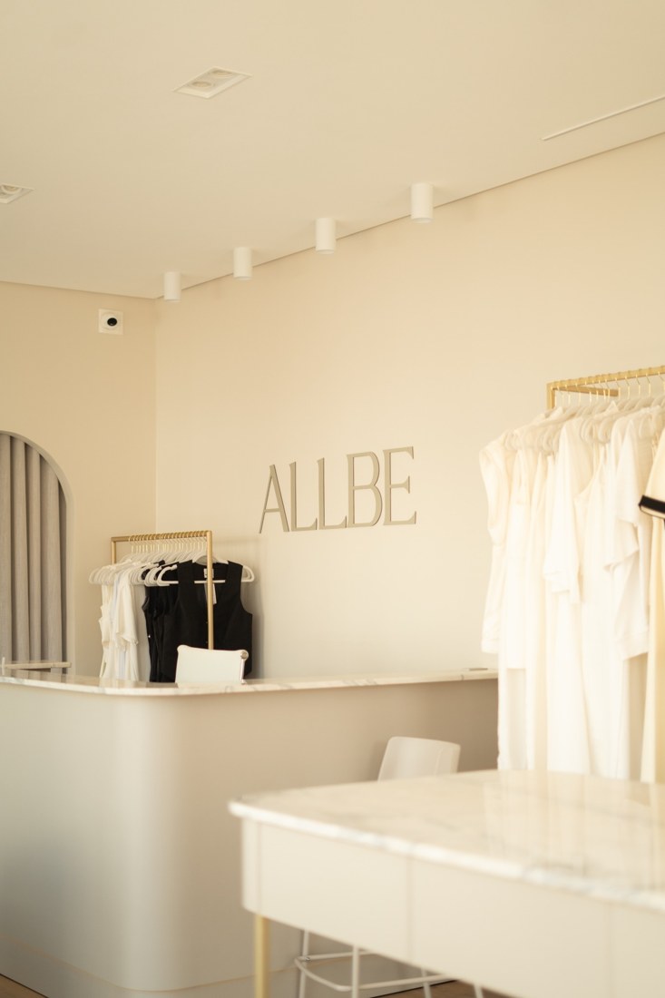 Interior da ALLBE Loja
