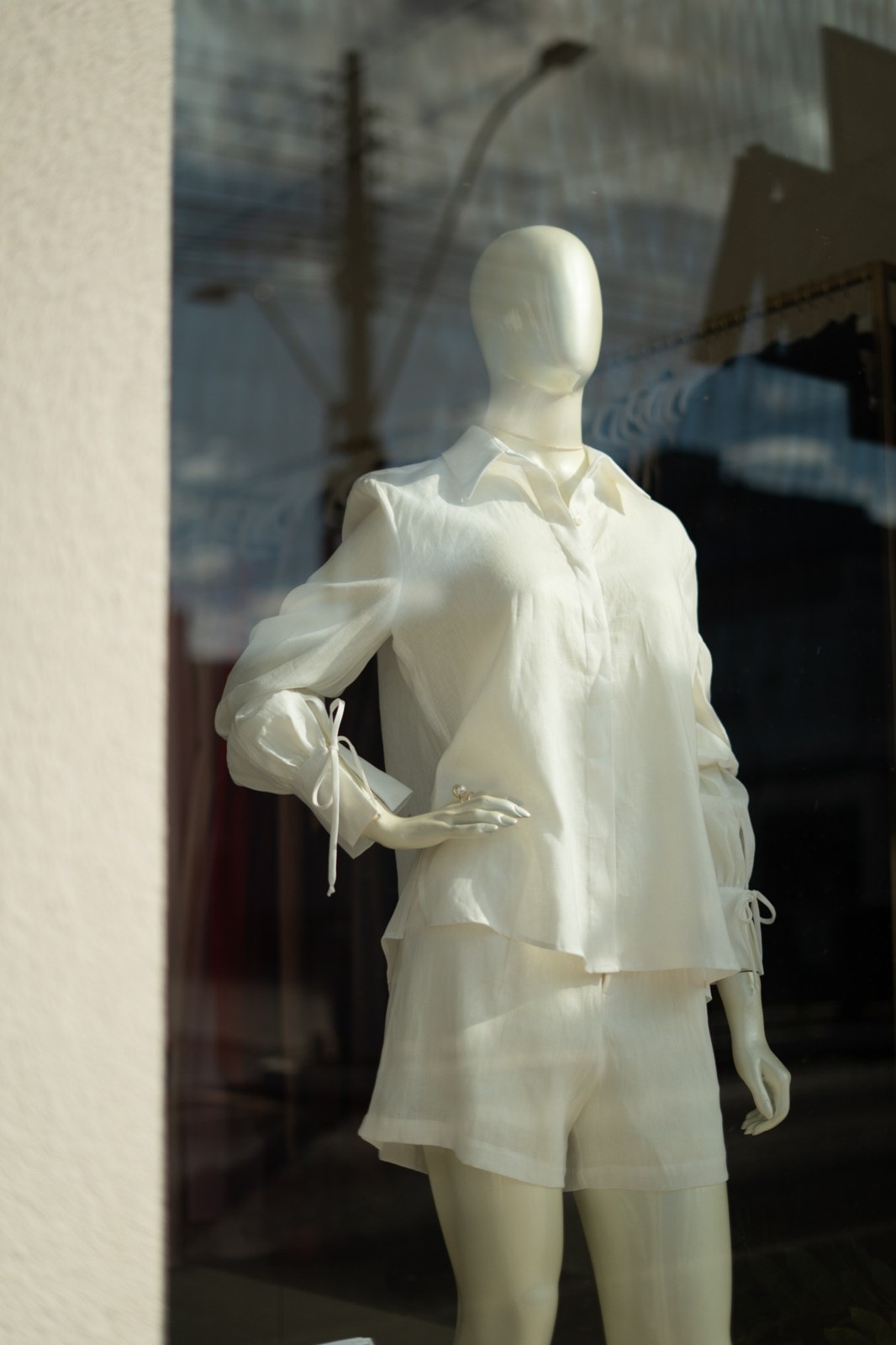 Look feminino na vitrine da ALLBE Loja